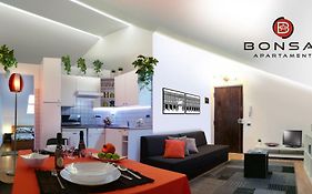 Bonsai Apartment